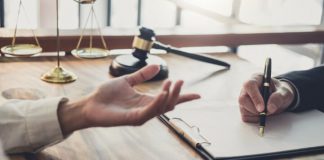 04-איך למצוא עורך דין מקצועי בתחום המיסוי מקרקעין ותביעות עבודה?