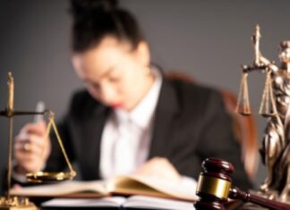 יסודותיה של עבירת המין במרחב הציבורי