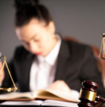 יסודותיה של עבירת המין במרחב הציבורי